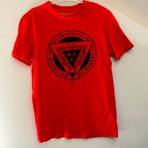 Aeropostale NYC TEE (Small - Unisex)